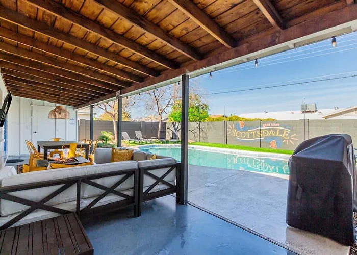 Dom wakacyjny Diamond Oasis - Old Town, Asu - Heated Pool, Scottsdale