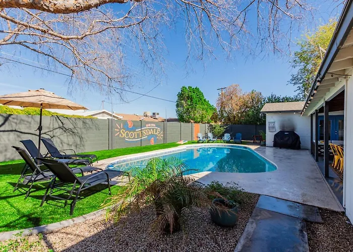 Dom wakacyjny Diamond Oasis - Old Town, Asu - Heated Pool, Scottsdale